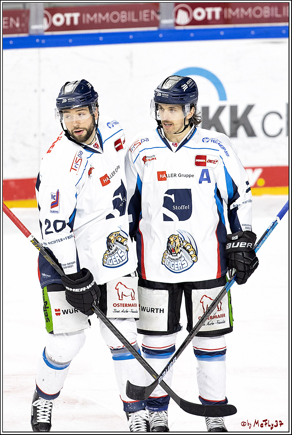 PENNY DEL;  Koelner Haie - Straubing Tigers; Koeln, 14.04.2021